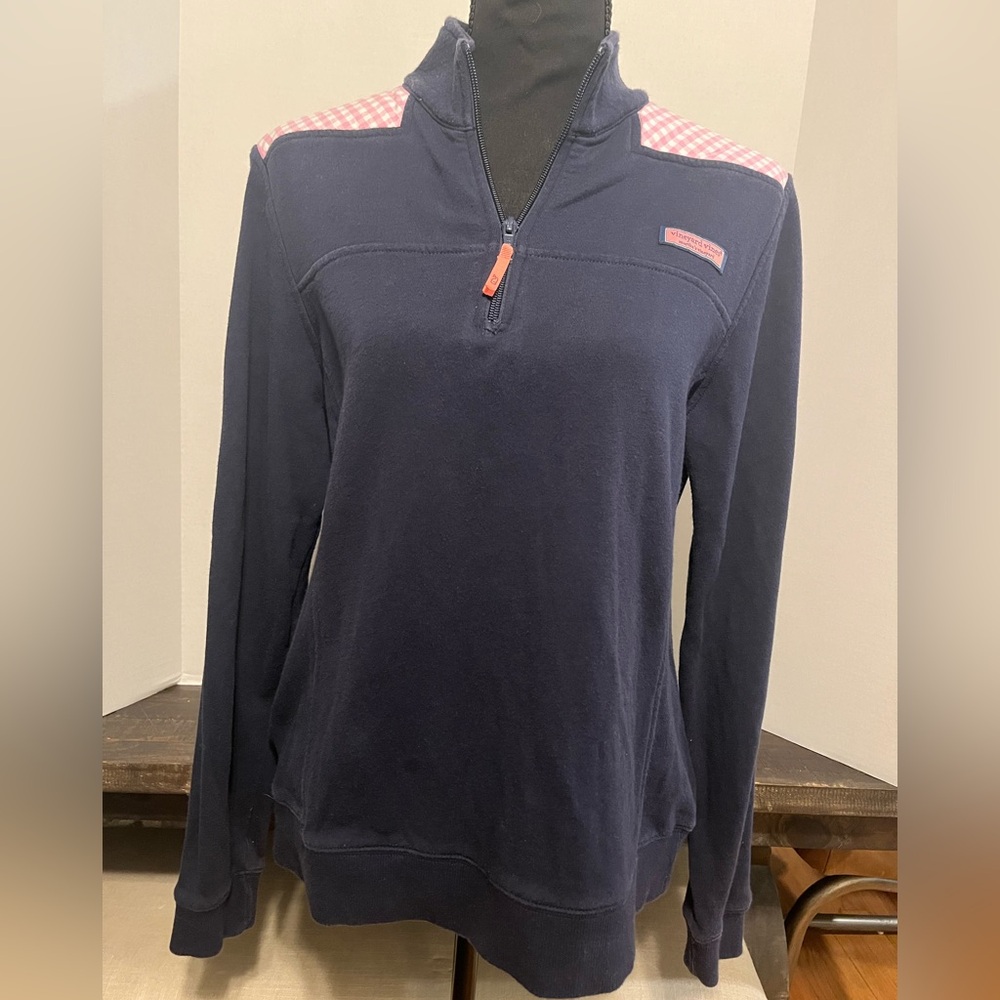 Vineyard Vines Women’s 1/2 zip Navy Pullover Sweatshirt w/Pink Shoulder Detail